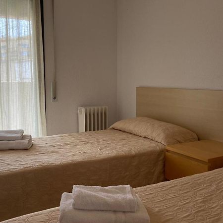 Residencia Universitaria Pare Claret Girona Ngoại thất bức ảnh